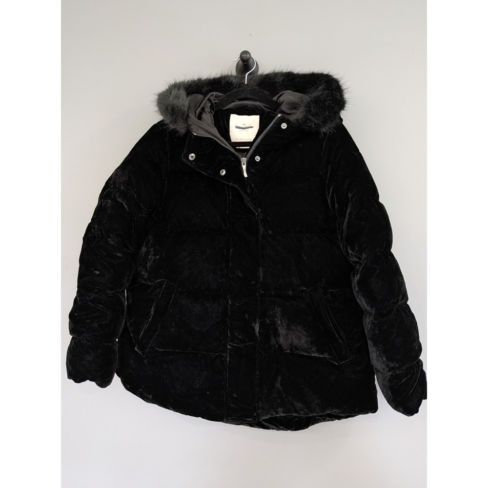 NWOT SIZE SMALL Kate Spade DOWN FEATHER VELVET PUFFER COAT hooded faux fur black